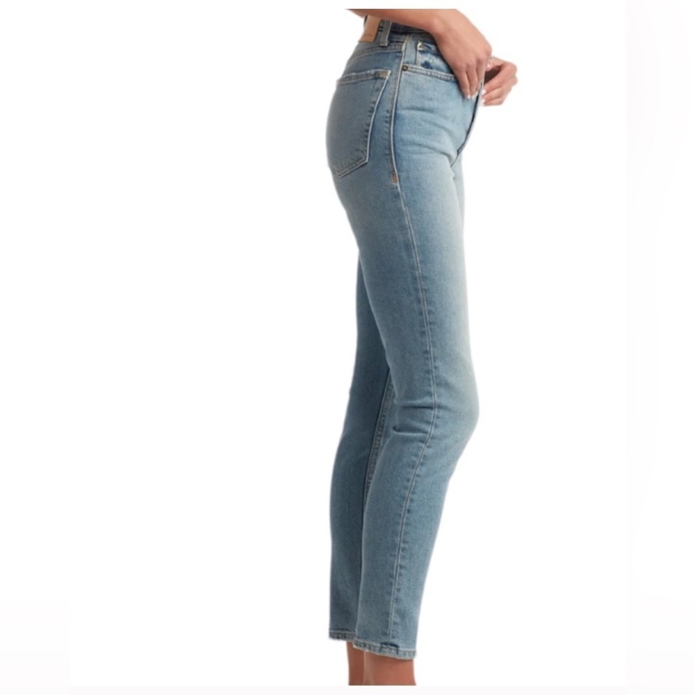 Rowan | Light Blue Button-Fly Jeans, Size 31 - Picture 14 of 16